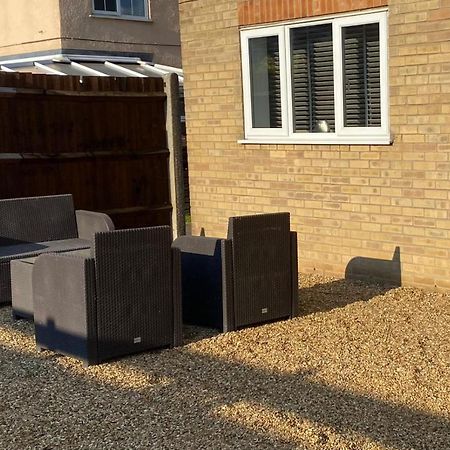 Riverside Park Ground Floor Apartment - St Neots Exterior foto